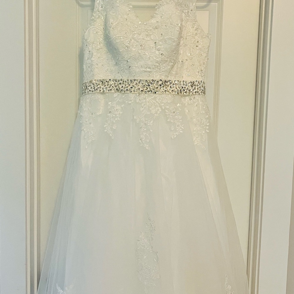 White wedding dress